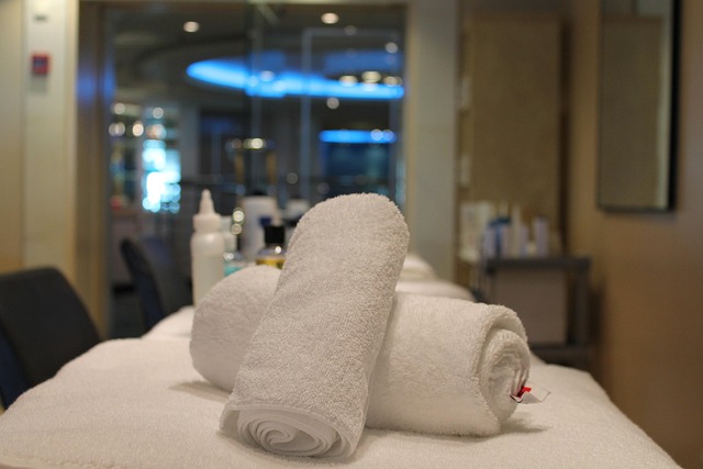 Leisure & Hospitality